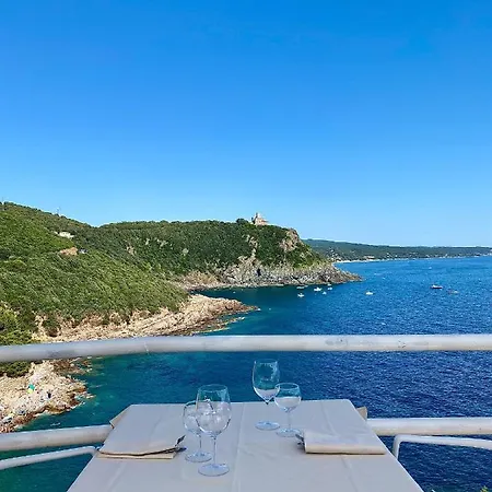 Il Romito Szálloda Quercianella